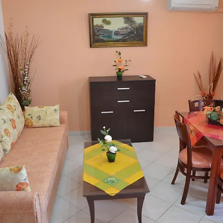 Alkioni Hotel 3*